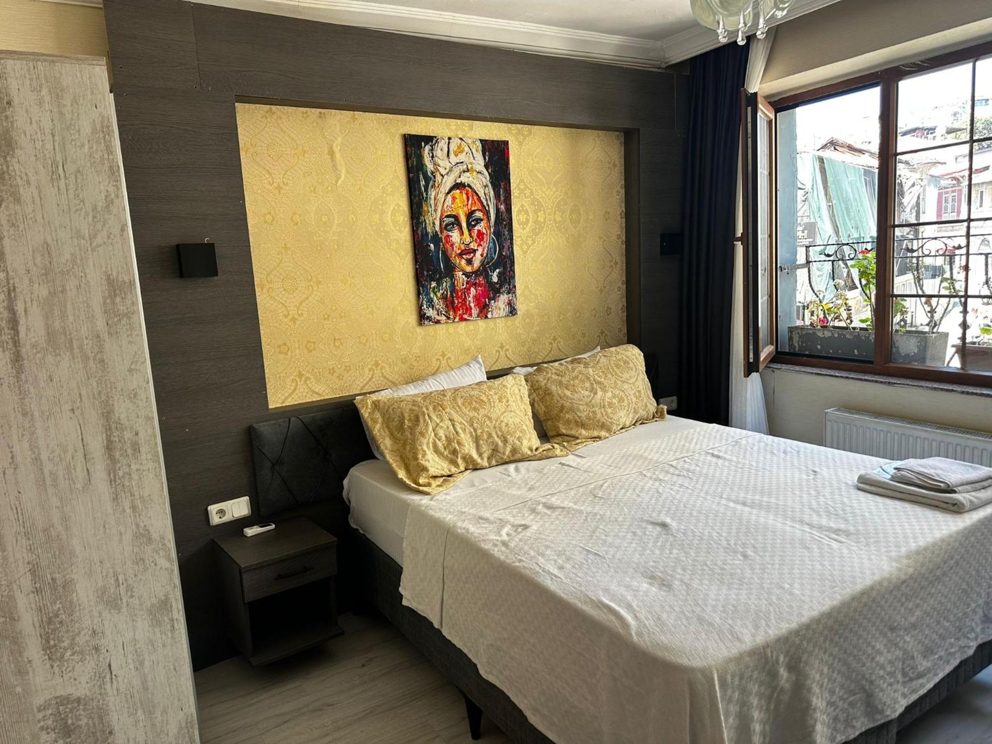 Yakut Old Hotel Истанбул Екстериор снимка
